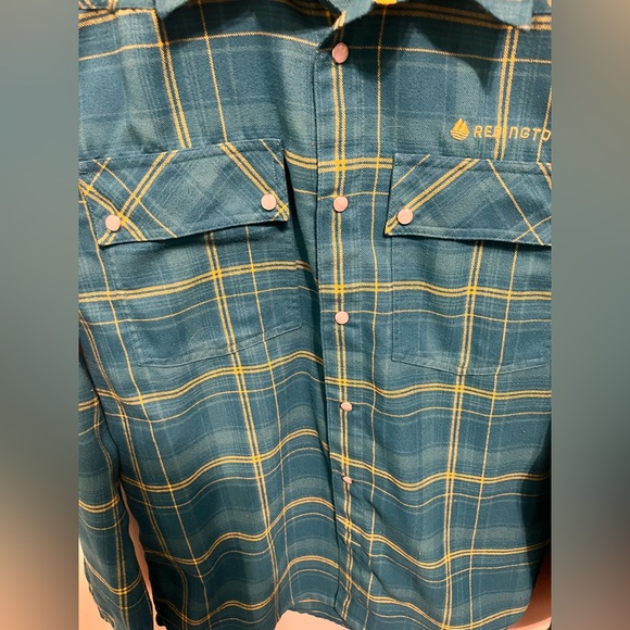 Redington - Mens Medium - Fly Fishing - Pearl Snap - Button-up Flannel Shirt - Picture 4 of 14